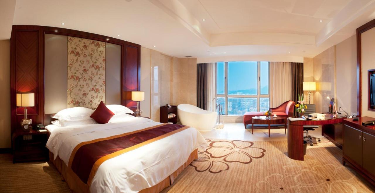 Ramada Plaza Shaoguan City Centre Eksteriør billede