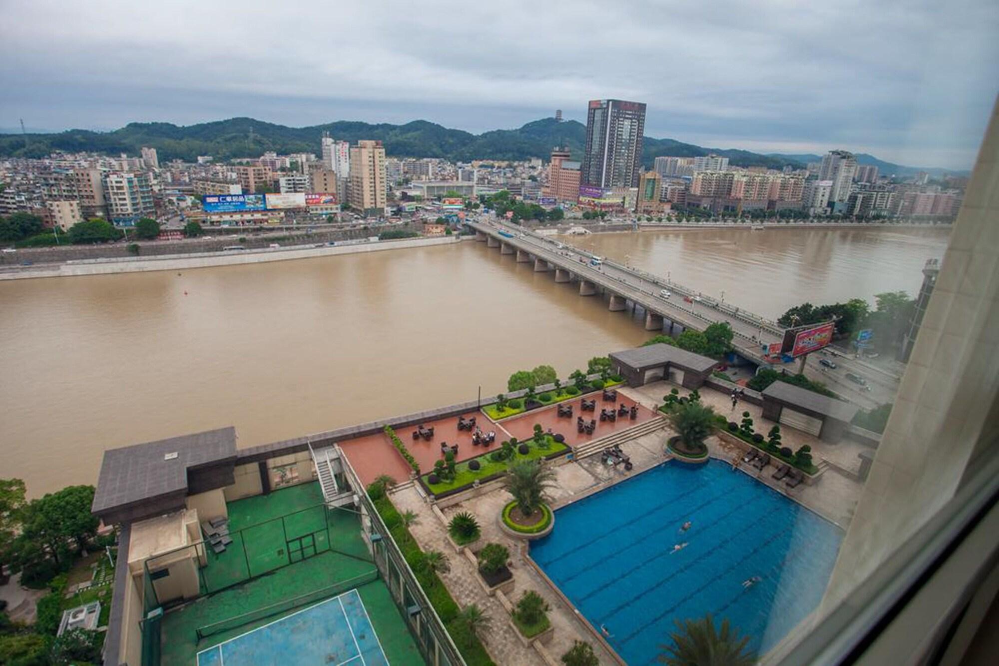 Ramada Plaza Shaoguan City Centre Eksteriør billede
