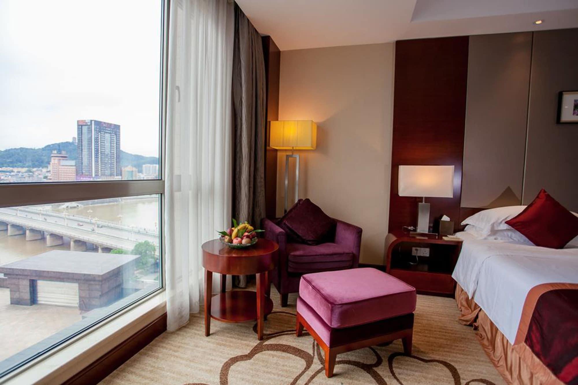 Ramada Plaza Shaoguan City Centre Eksteriør billede