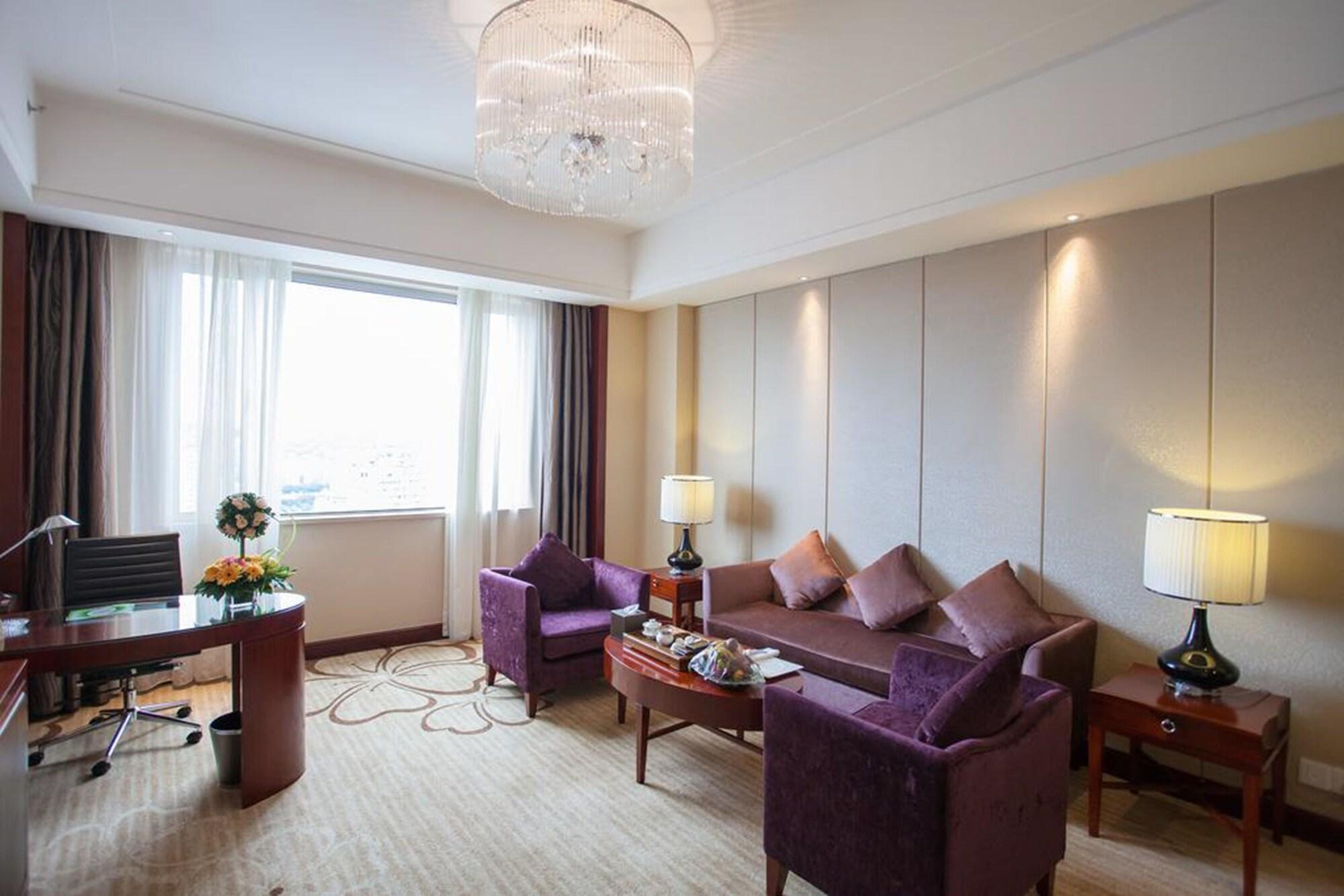 Ramada Plaza Shaoguan City Centre Eksteriør billede