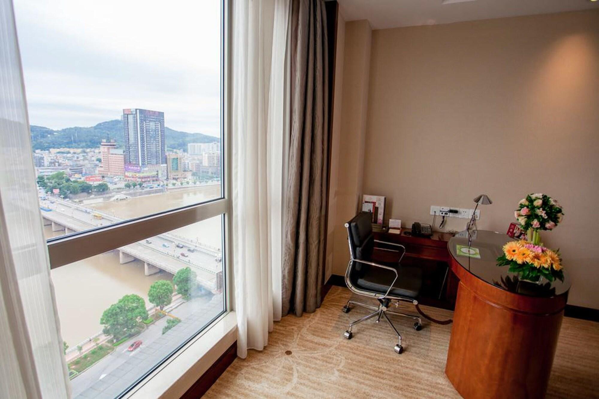 Ramada Plaza Shaoguan City Centre Eksteriør billede