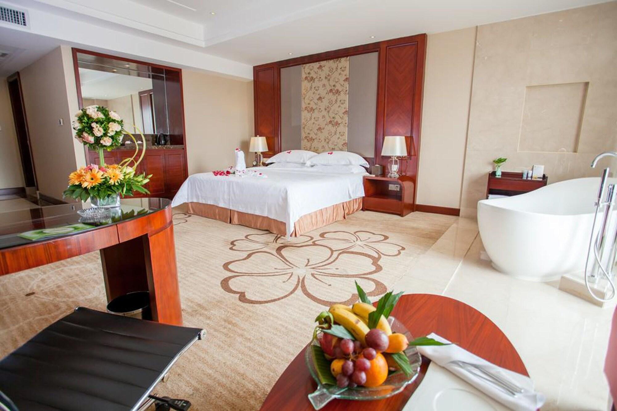 Ramada Plaza Shaoguan City Centre Eksteriør billede