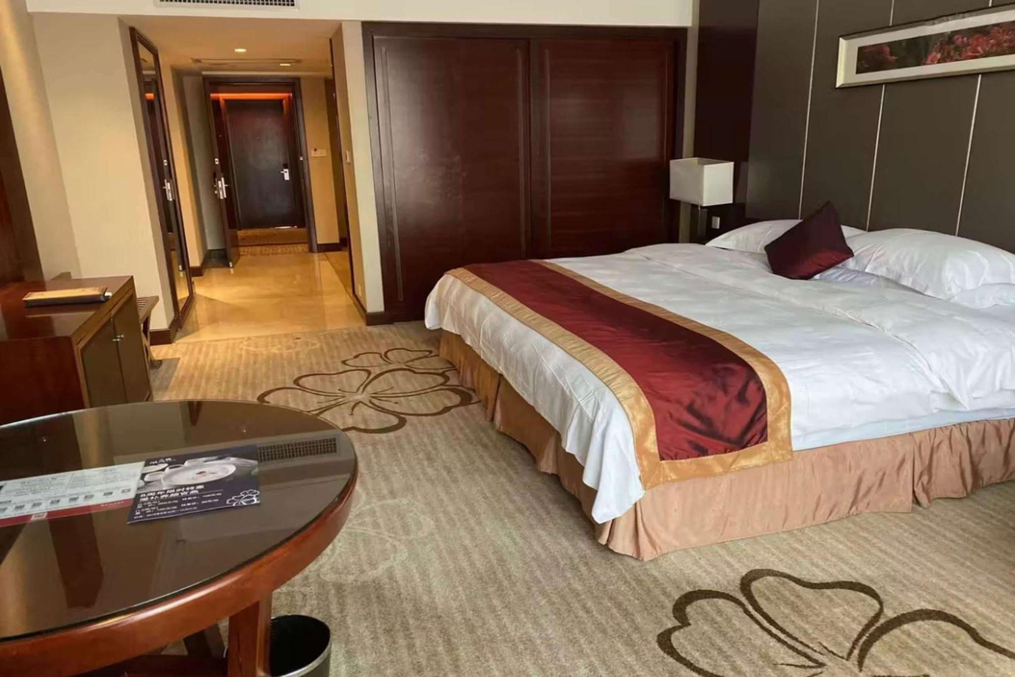 Ramada Plaza Shaoguan City Centre Eksteriør billede